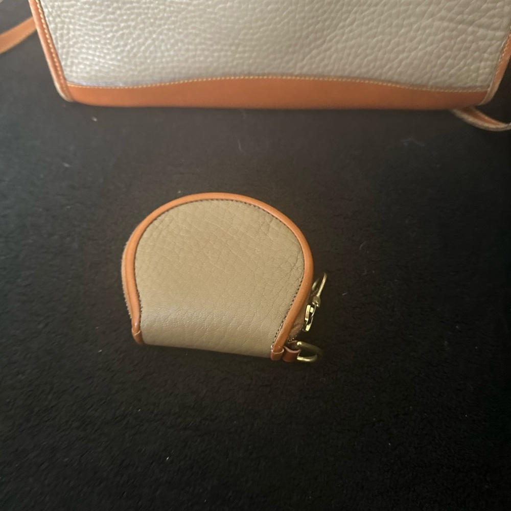 Purse and chain purse sold together - Picture 2 of 6